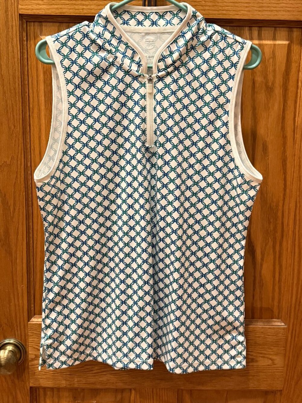 Tory Sport Zip Up Performance Shirt, White w/Blue/Green geometric print, SZ XL